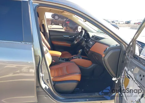 2017 Nissan Rogue Sl z USA, uszkodzony, nr VIN JN8AT2MT6HW396945